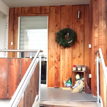 Traumwohnung Mit Sonnen-balkon - Nur 5 Min Vom Ep Apartment