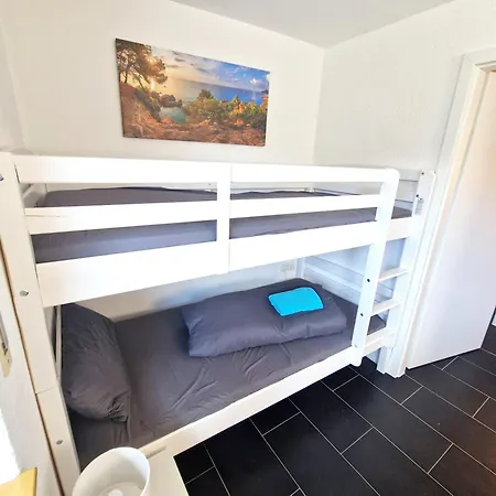 Traumwohnung Mit Sonnen-balkon - Nur 5 Min Vom Ep Rheinhausen
