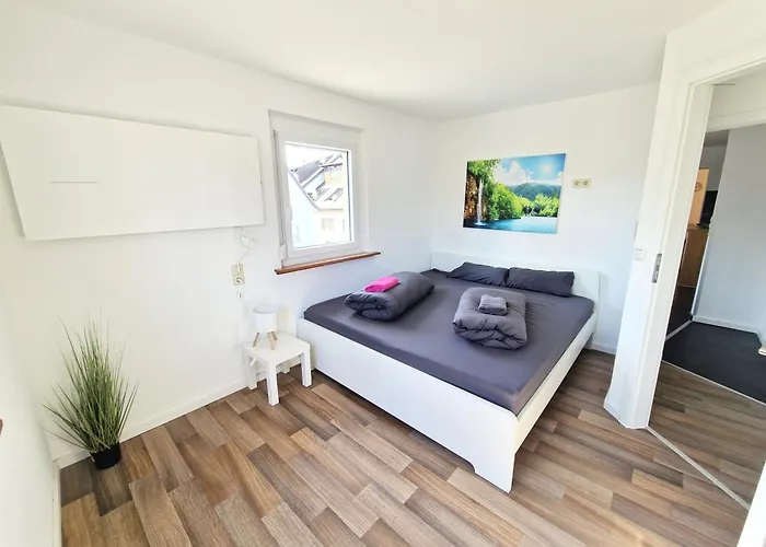 Daire Traumwohnung Mit Sonnen-balkon - Nur 5 Min Vom Ep Rheinhausen