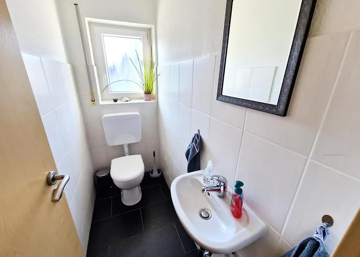 Traumwohnung Mit Sonnen-balkon - Nur 5 Min Vom Ep