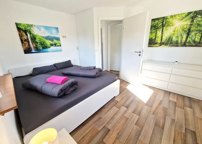 Traumwohnung Mit Sonnen-balkon - Nur 5 Min Vom Ep *