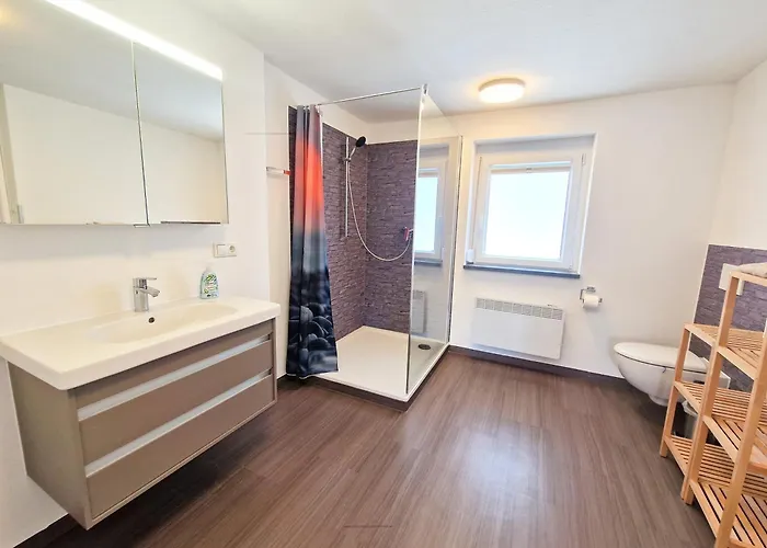 Traumwohnung Mit Sonnen-balkon - Nur 5 Min Vom Ep Daire *